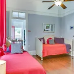 Nola House In Irish Channel - Walk To Magazine St!